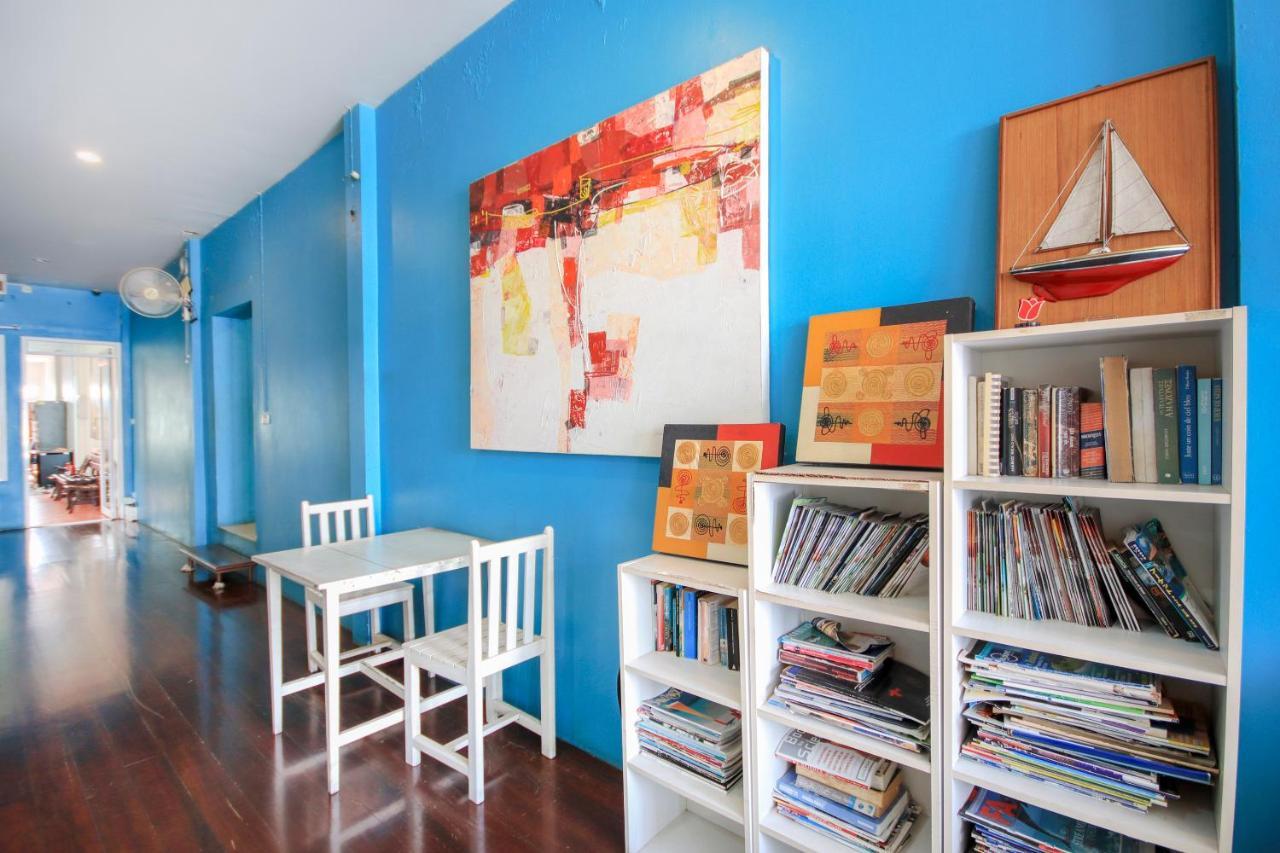 Oyo 1054 Phuket Backpacker Hostel Esterno foto